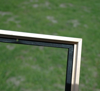 Floater Frame Detail